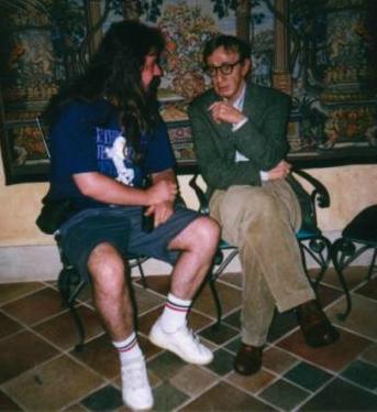 010718_WoodyAllen-AK_01s.jpg (22363 Byte)